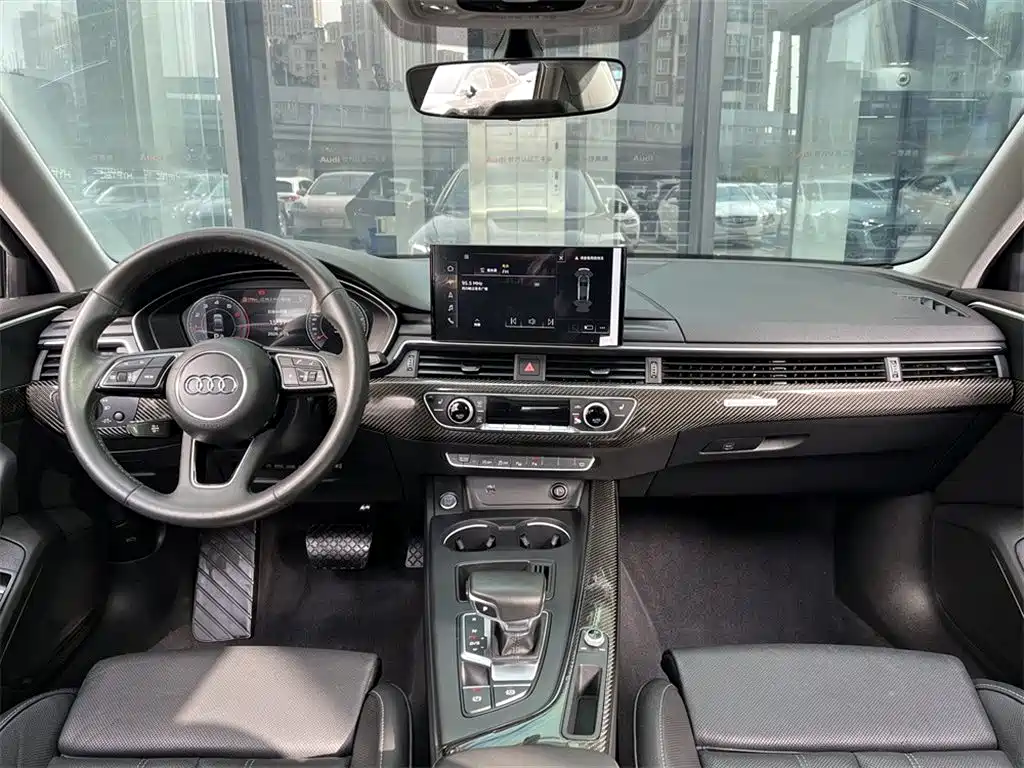 Audi A4L 2020 40 TFSI quattro Luxury Dynamic Edition