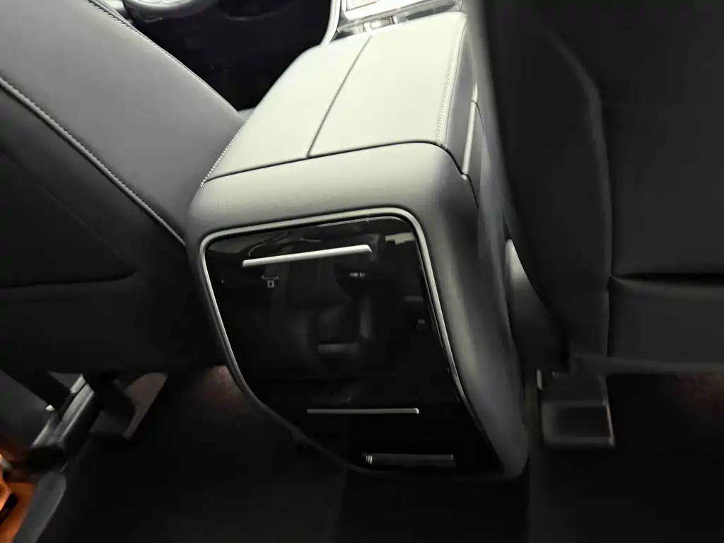 Chery M8 2021款 Lingxi Series 390T ZunGui Version