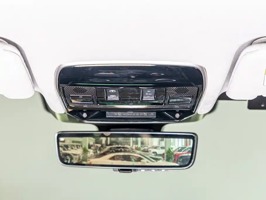 Range Rover Sport P510e Plug-in Hybrid First Edition 2023