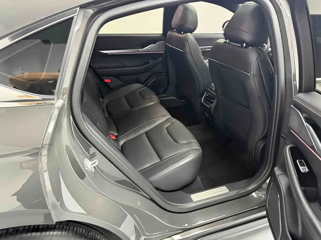 Lincoln Z 2022 iCool Prestige Edition