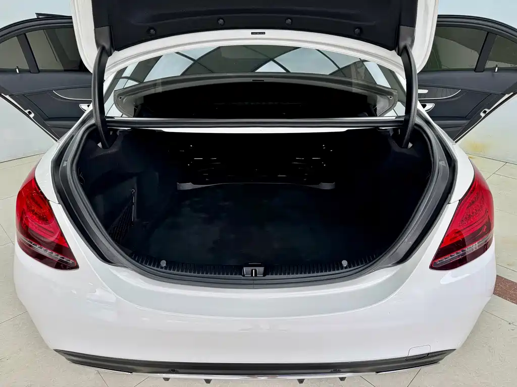 Mercedes-Benz C-Class 2019 C 260 L 4MATIC Sport Line