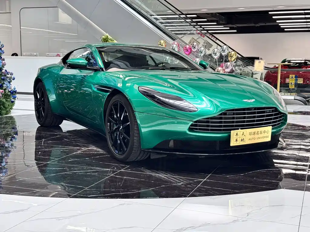 Aston Martin DB11 2019 Model 4.0T V8 Coupe