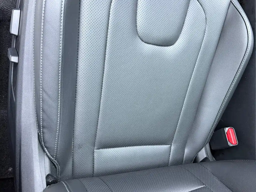 Elantra 2023 1.5L CVT LUX Prestige Edition