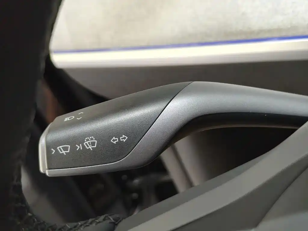 Model Y 2023 Rear-Wheel Drive Edition