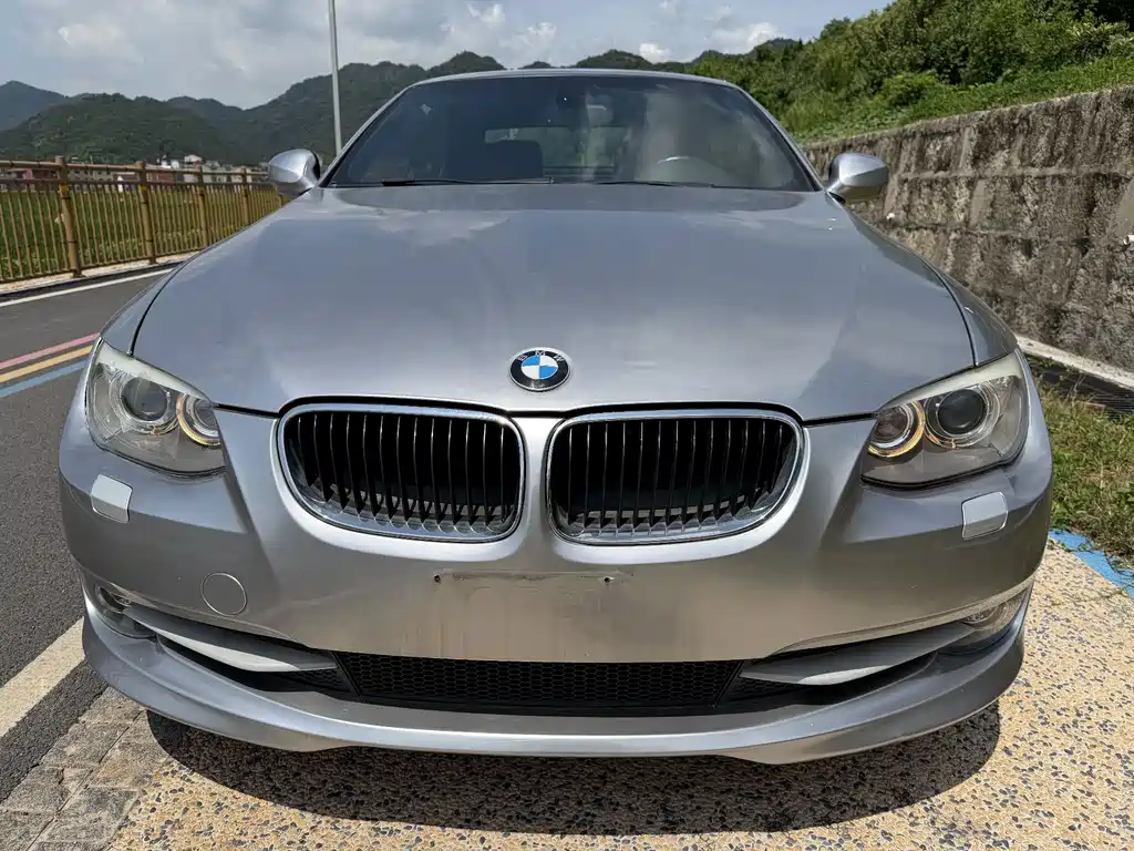 BMW 3 Series Import 2011 320i Convertible Coupe Edition