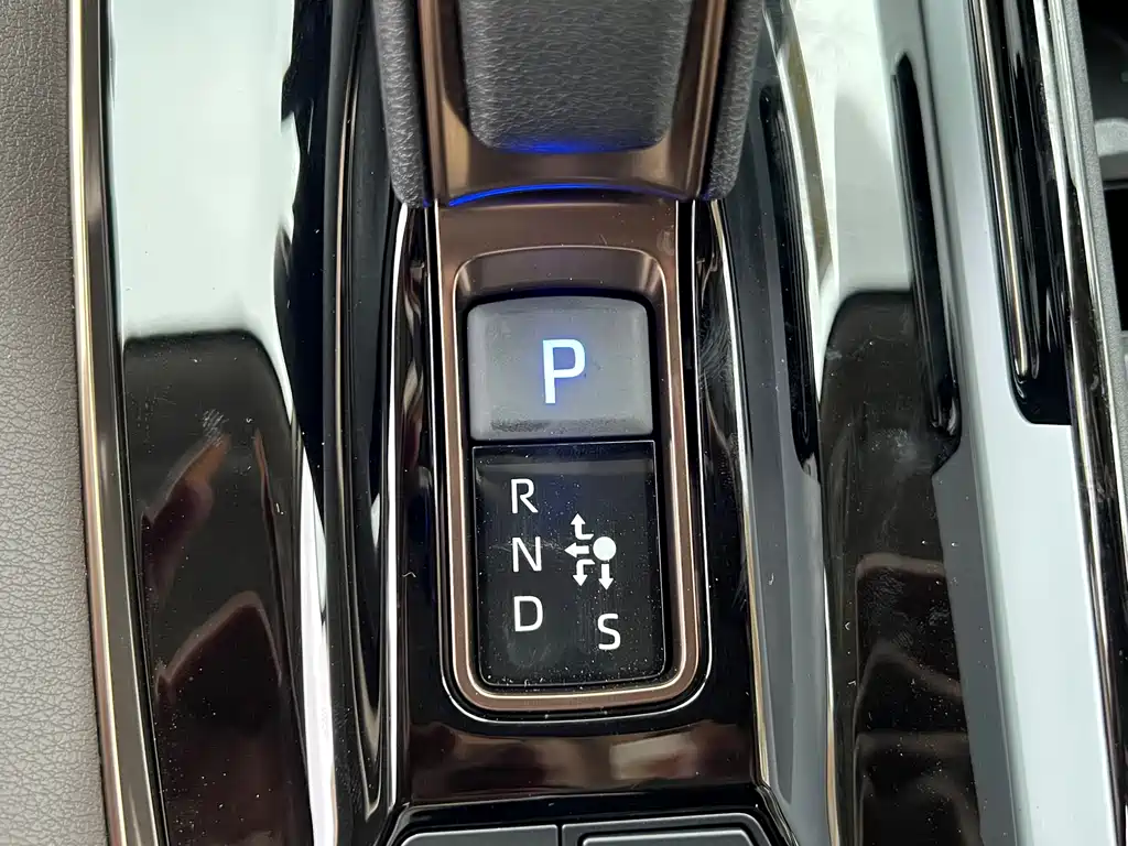Alphard 2024 model Hybrid 2.5L Prestige Edition