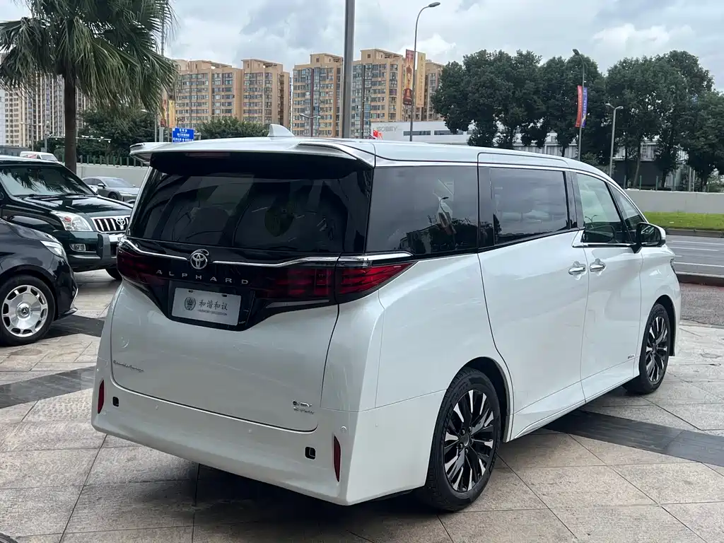 Alphard 2024 model Hybrid 2.5L Prestige Edition
