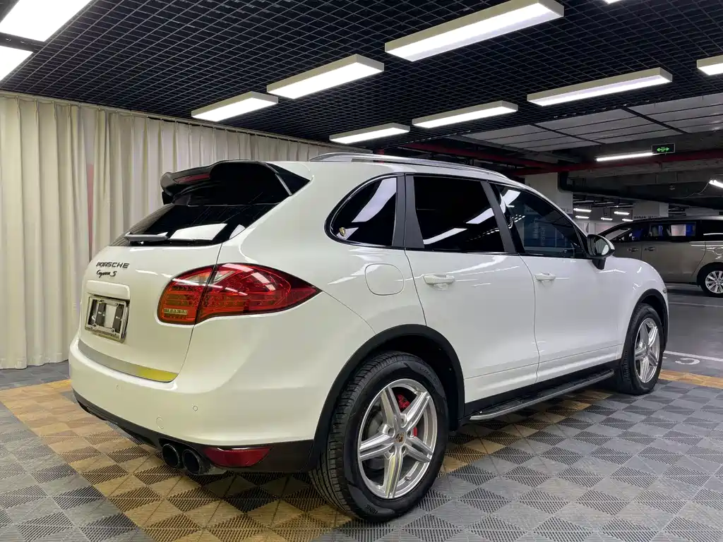 Cayenne 2011 3.0T