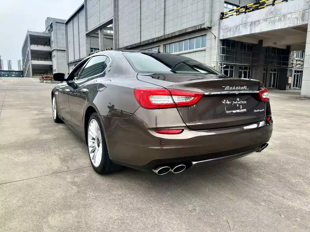 President 2013 3.0T Standard Model