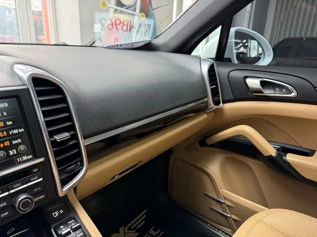 Cayenne 2016 3.0T China Specification