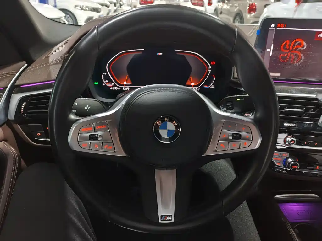 BMW 5 Series 2022 Model Refresh 525Li M Sport Package