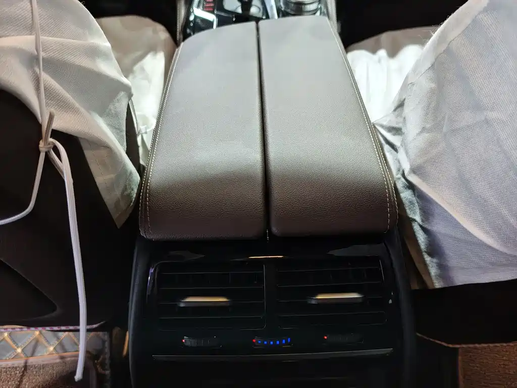 BMW 5 Series 2022 Model Refresh 525Li M Sport Package