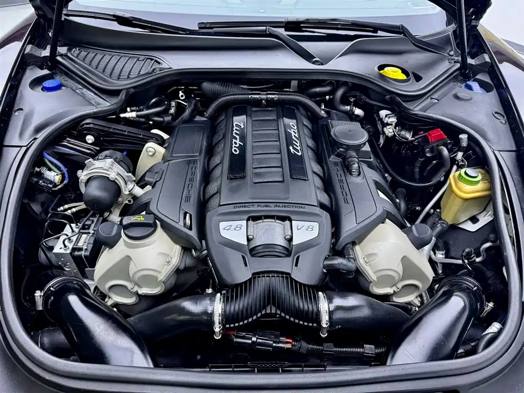 Panamera Turbo Executive 4.8T 2014
