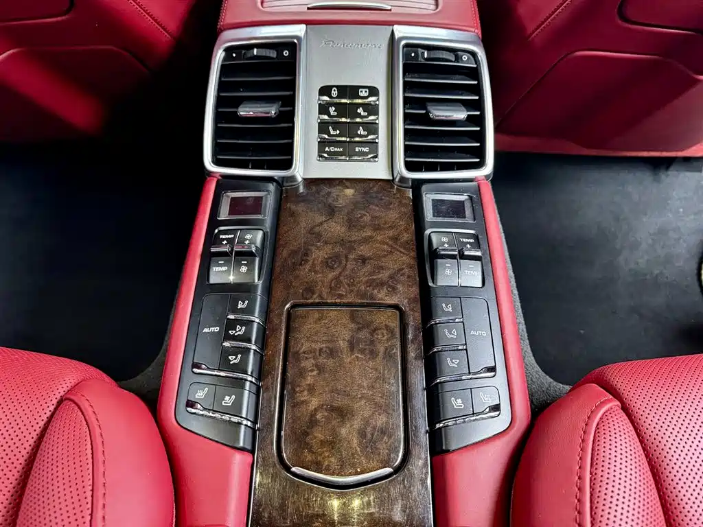 Panamera Turbo Executive 4.8T 2014