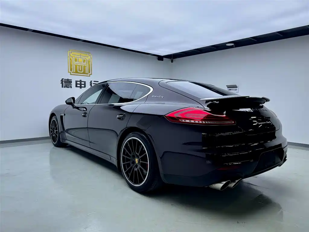 Panamera Turbo Executive 4.8T 2014