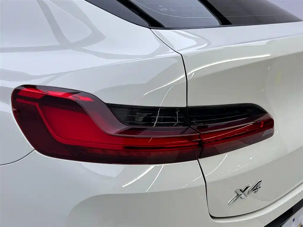 BMW X4 2022 xDrive 25i M Sport Package