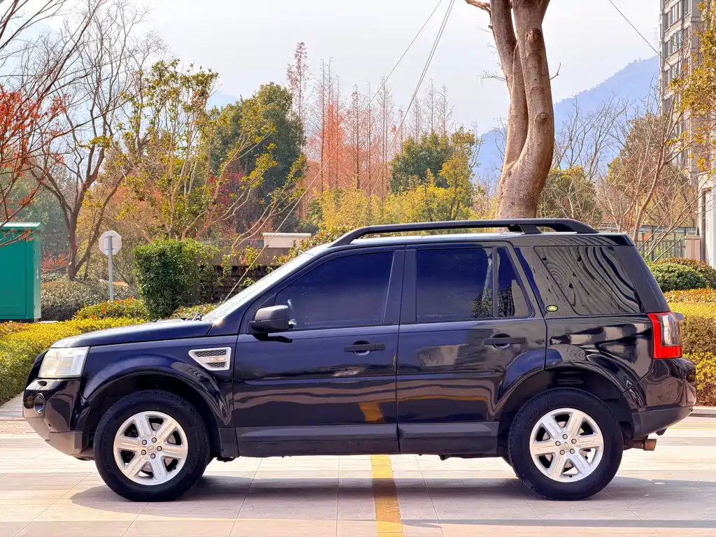 Freelander 2 2010 3.2 i6 Automatic HSE Petrol Edition