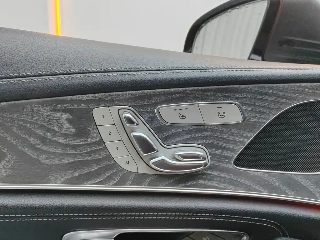 Mercedes-CLS 2018 CLS 300 Dynamic Edition