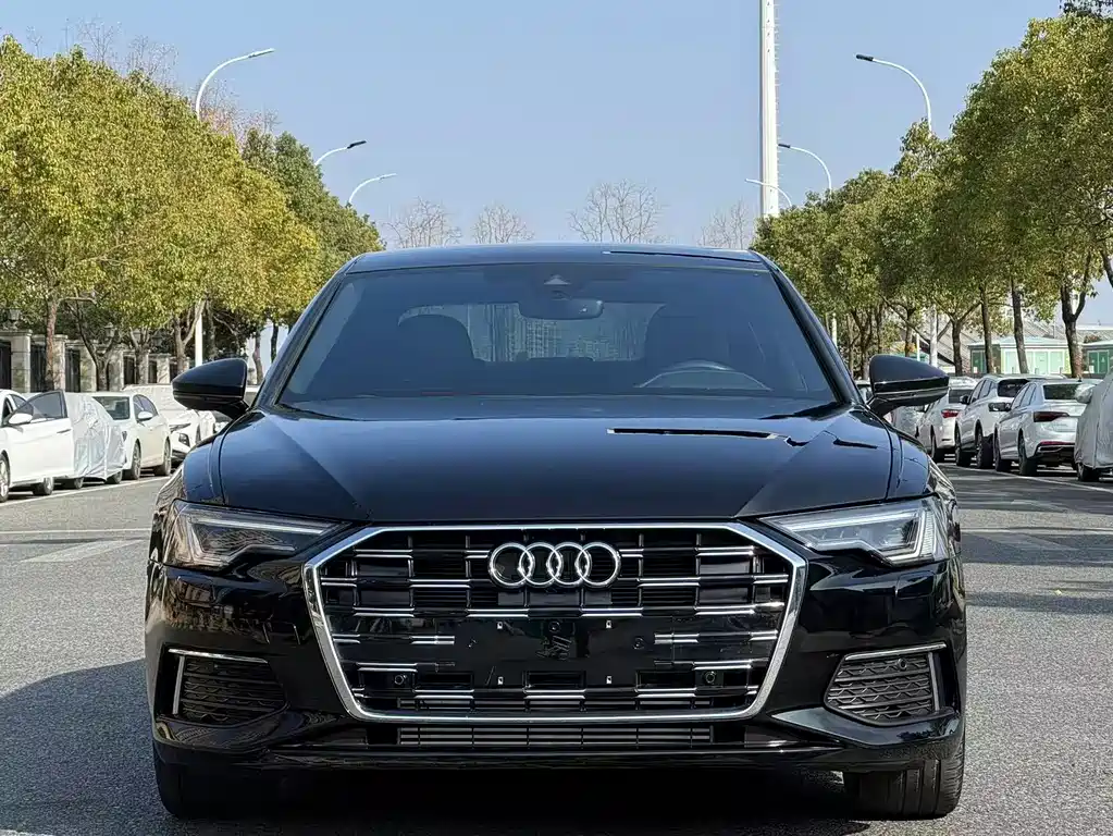 Audi A6L 2022 40 TFSI Luxury Dynamic Edition