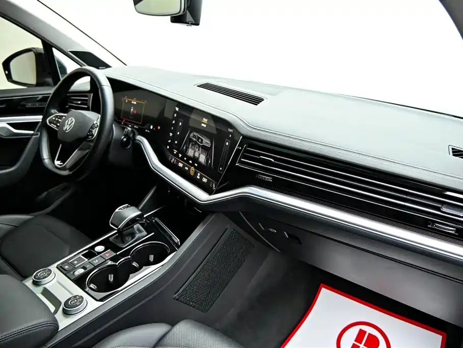Touareg 2021 3.0 TSI Rishang Edition Classic Sport Package