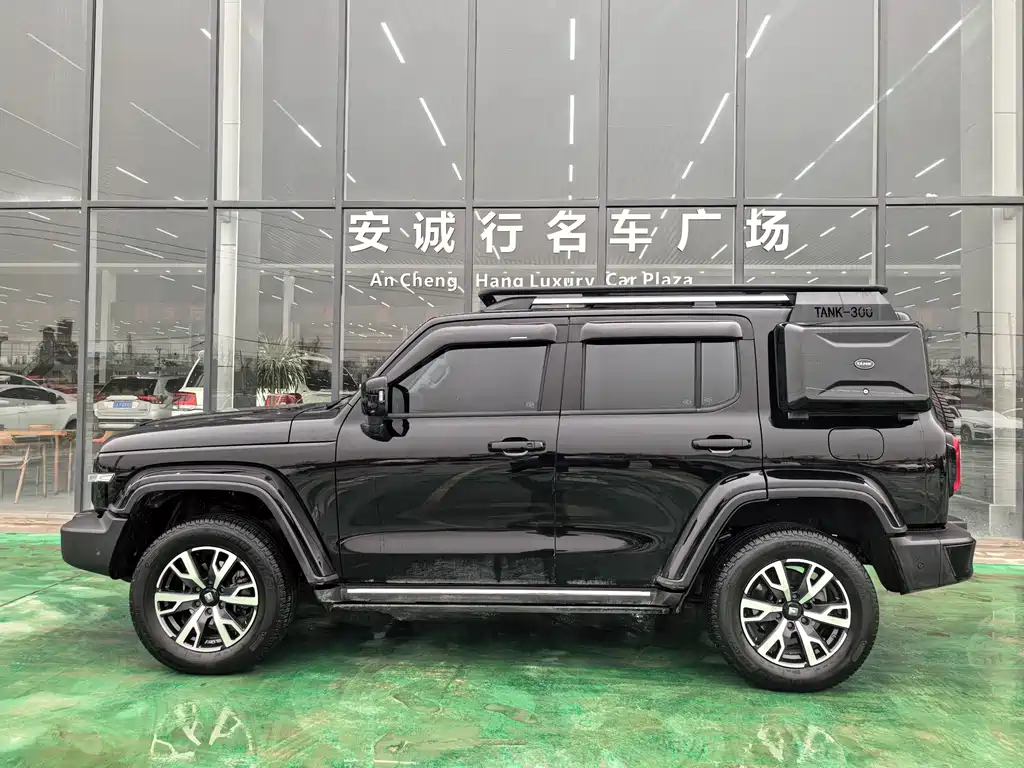 TANK 300 2024 Model 2.0T Explorer