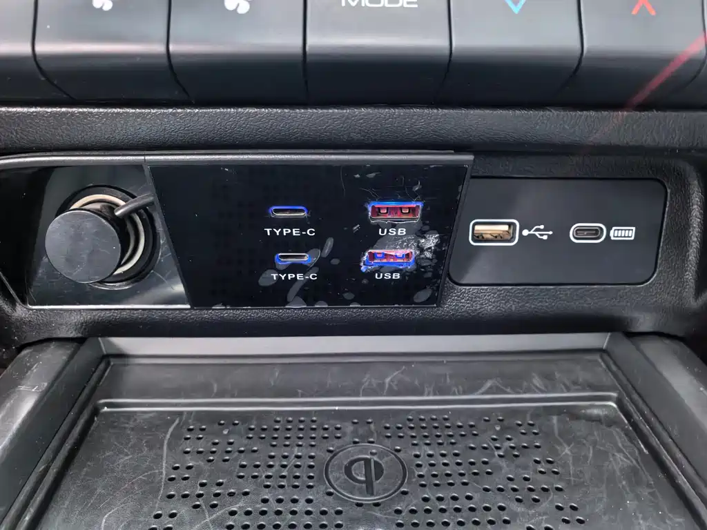 TANK 300 2024 Model 2.0T Explorer