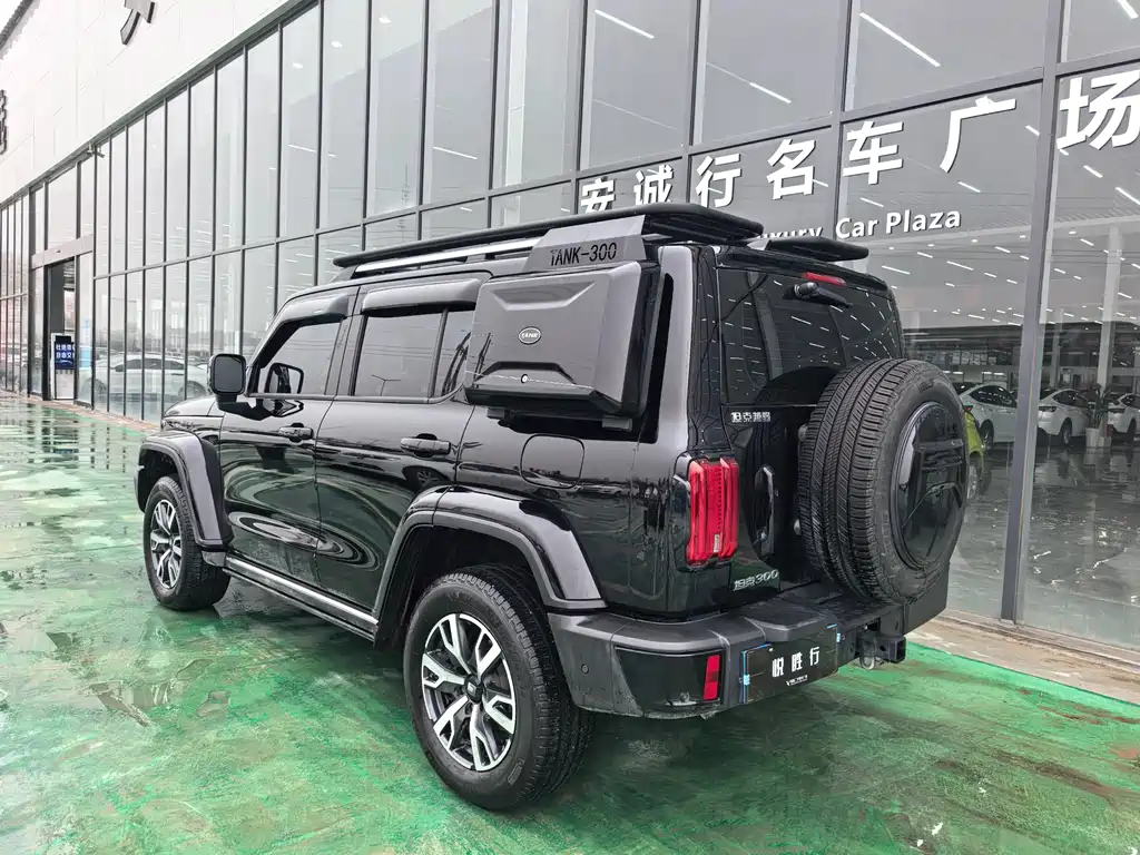 TANK 300 2024 Model 2.0T Explorer