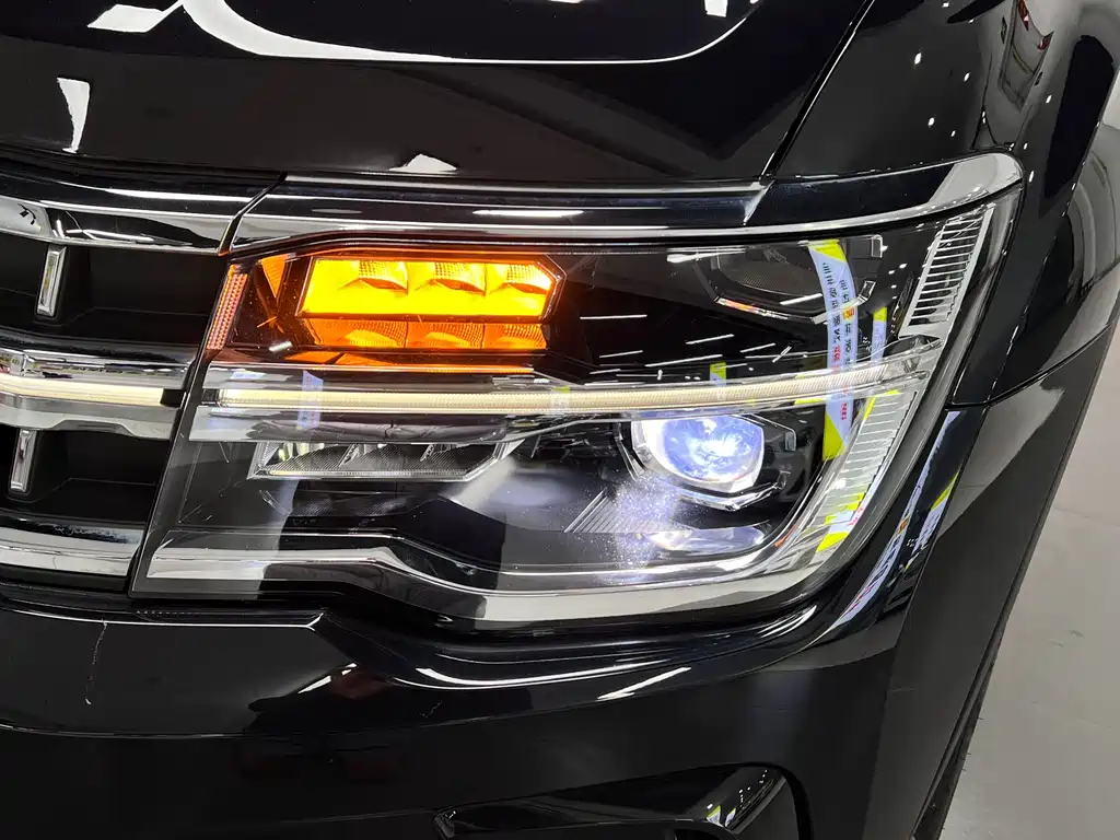 Tongyi Qianwen 2023 model 380TSI 4x4尊崇豪华版
