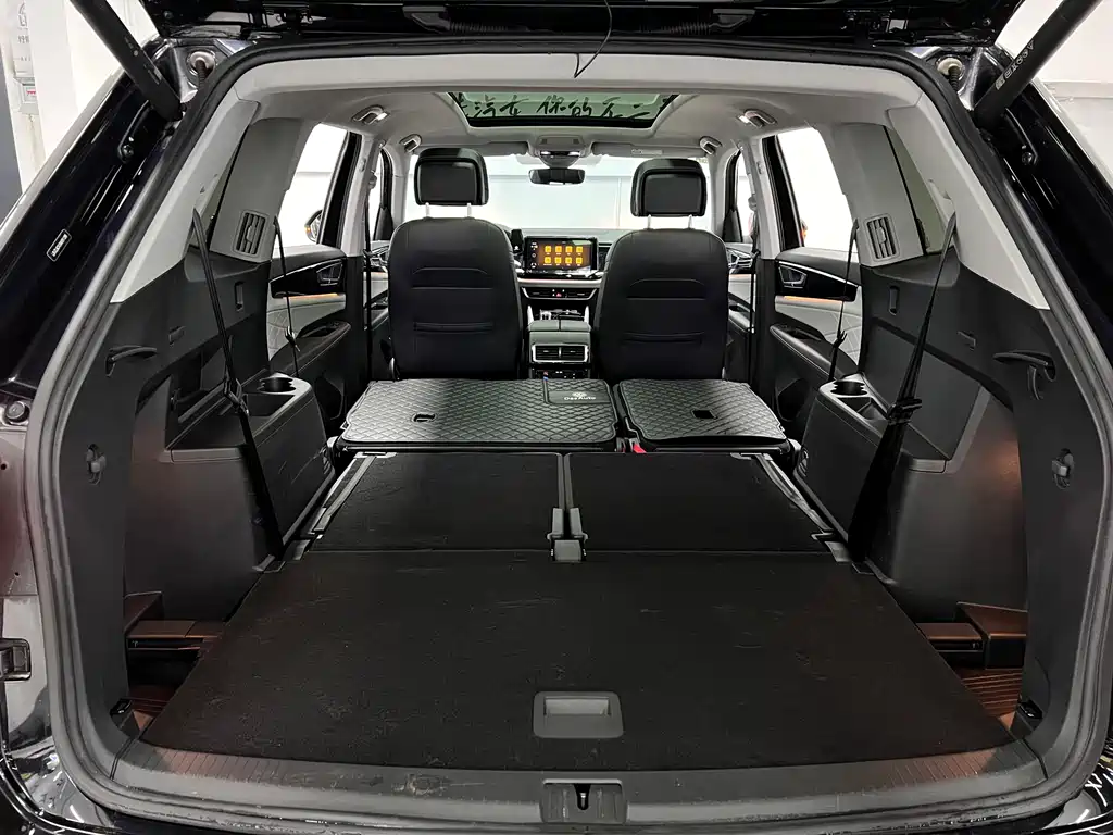 Tongyi Qianwen 2023 model 380TSI 4x4尊崇豪华版