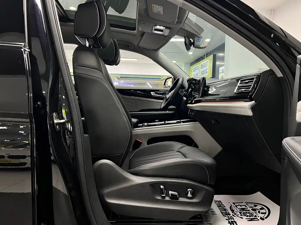 Tongyi Qianwen 2023 model 380TSI 4x4尊崇豪华版