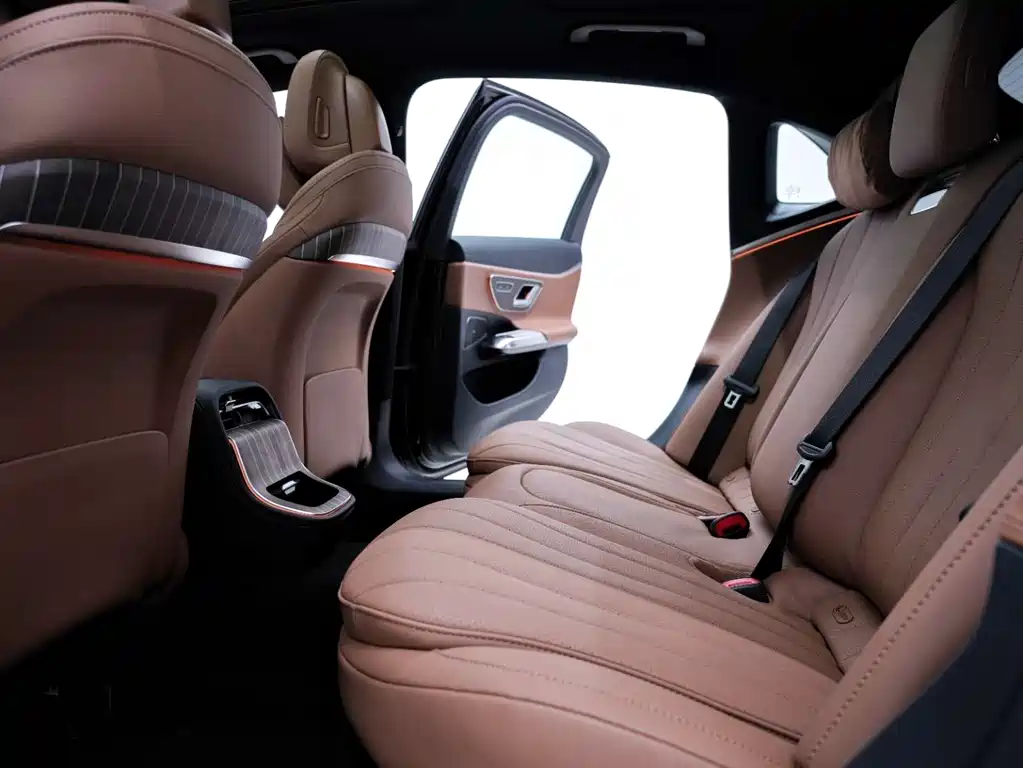 Mercedes-Benz E-Class 2025 Model E 300 L Fashion Edition