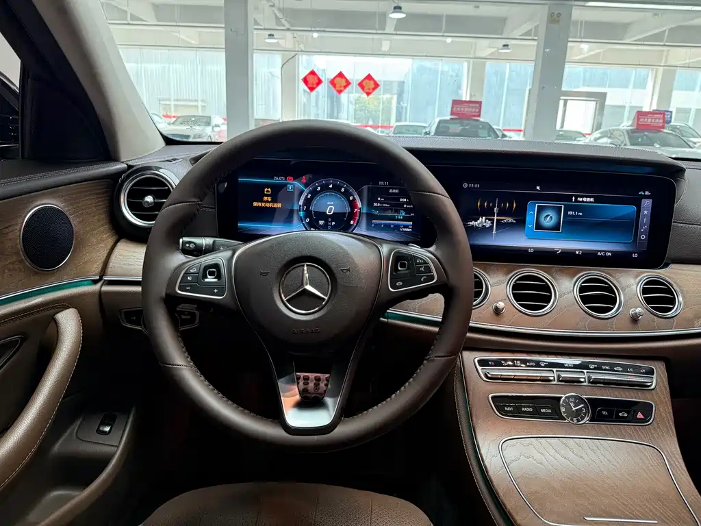 Mercedes-Benz E-Class 2017 E 300 L Luxury Edition