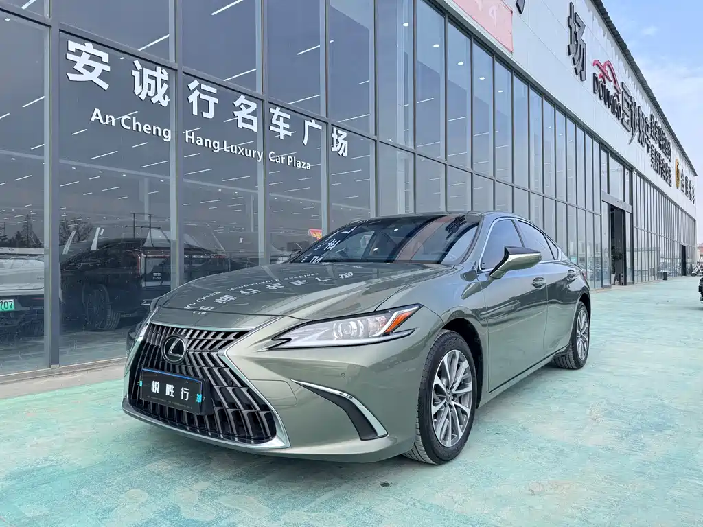 Lexus ES 2023 200 Excellence Edition
