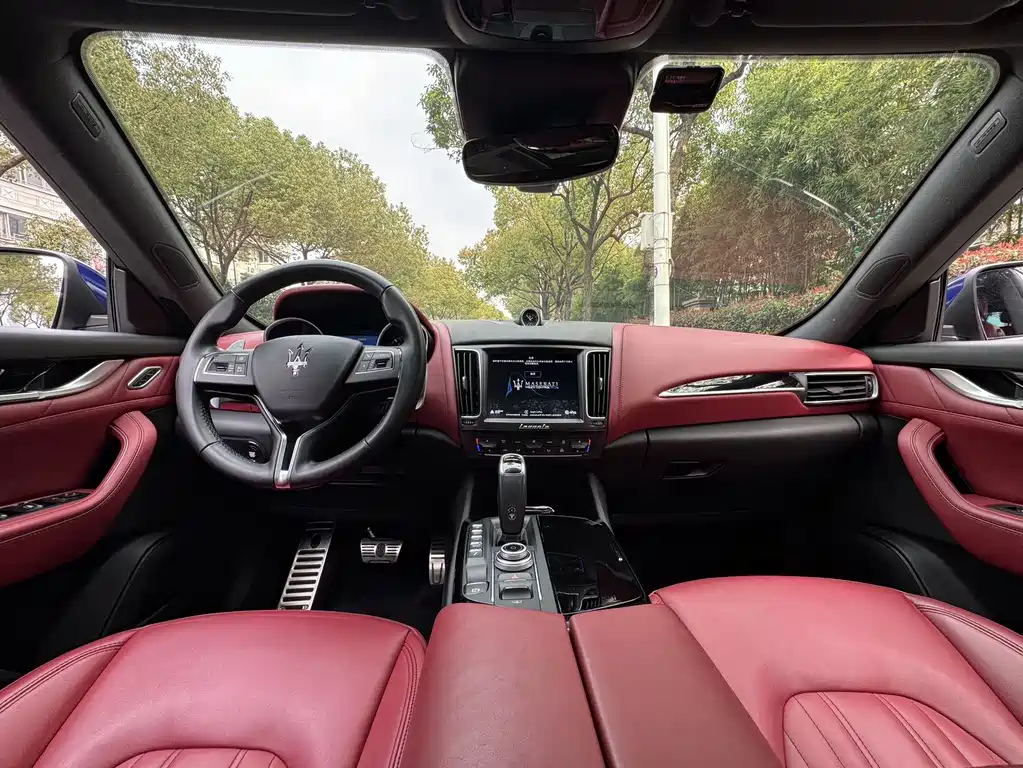 Levante 2019 3.0 T Standard Edition Euro V