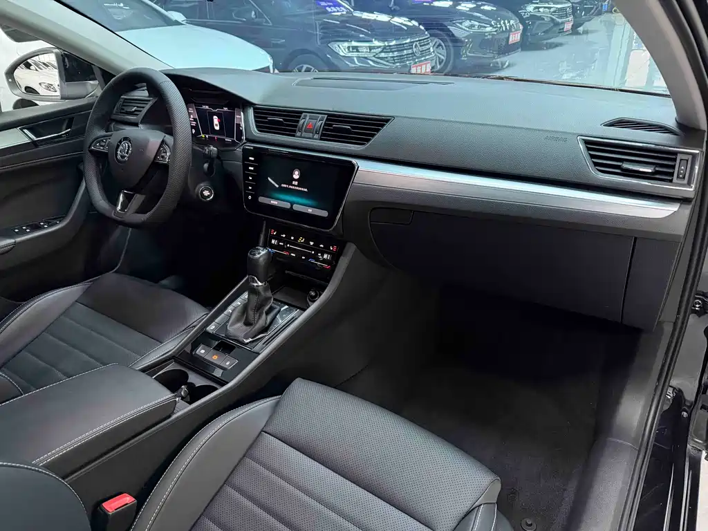 SUV 2022 TSI280 DSG Premium Edition