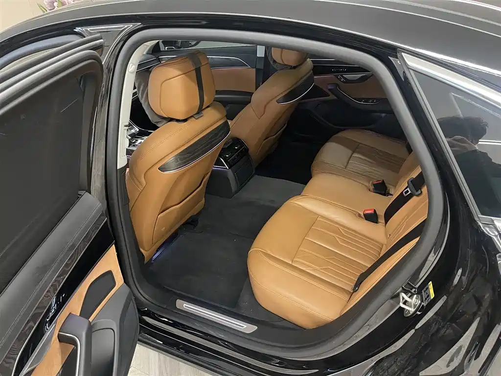 Audi A8 2023 model A8L 45 TFSI quattro Luxury Edition