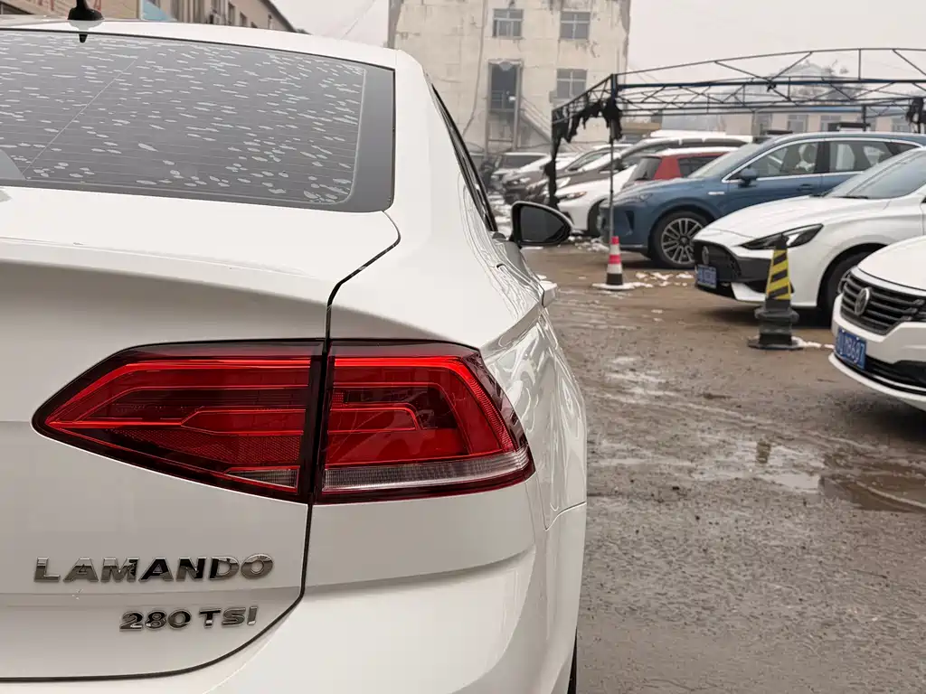 Lingdu 2018 280TSI DSG Comfort Edition