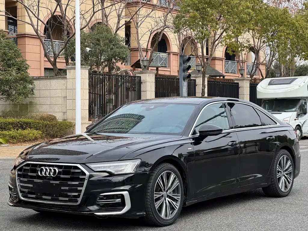 Audi A6L 2024 model 45 TFSI Prestige Dynamic Edition