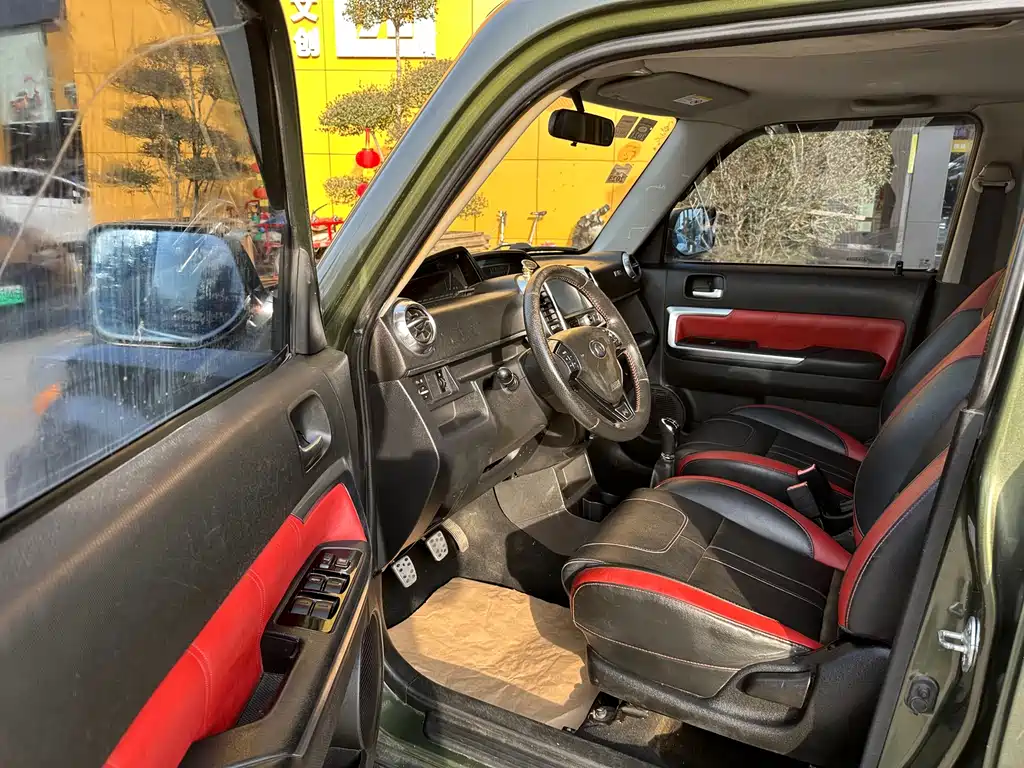 Changcheng M2 2014 Model 1.5L Manual Urban Edition