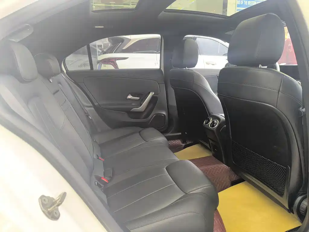 Mercedes-Benz A 200 L Sport Sedan Dynamic Edition 2021