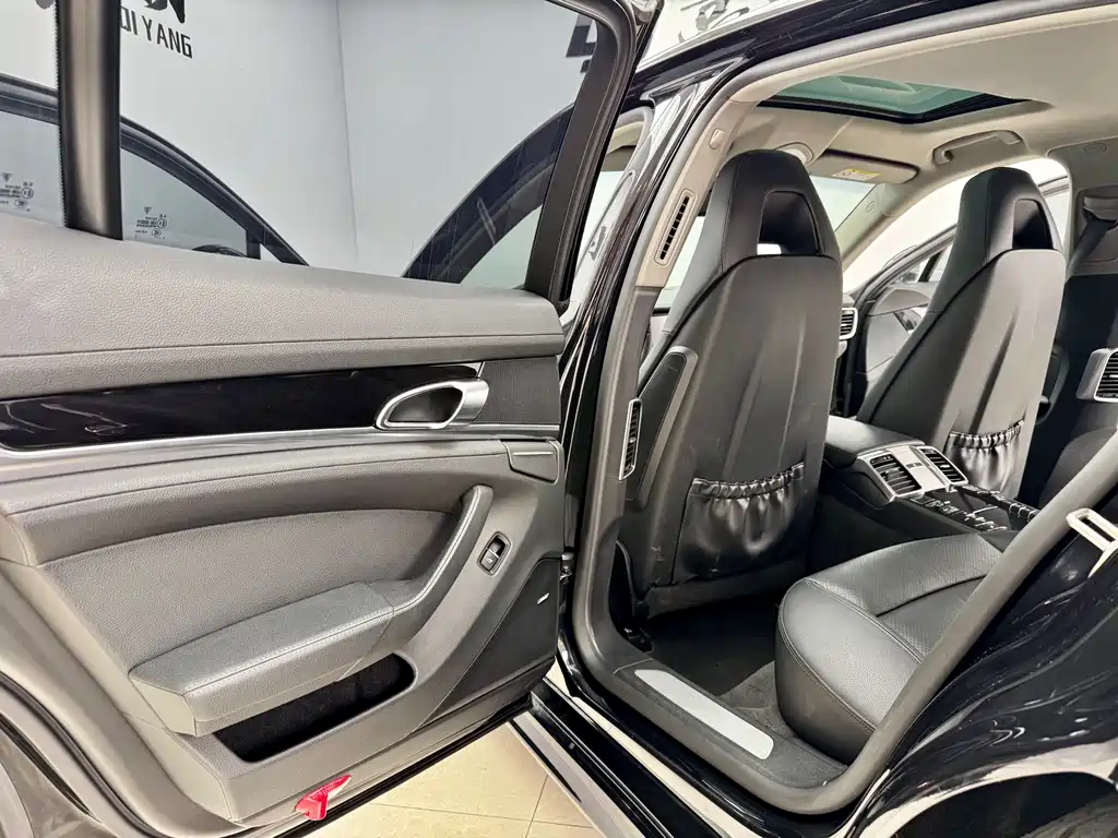 Panamera 2014 3.0T