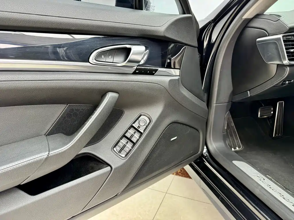 Panamera 2014 3.0T