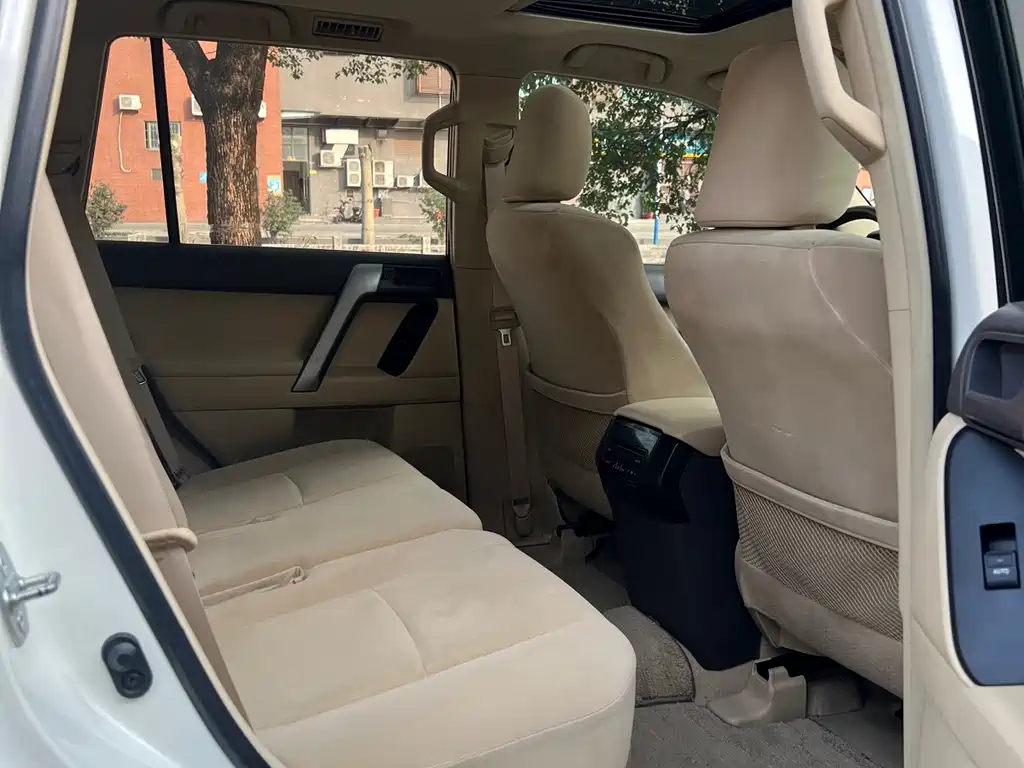 Prado (Imported) 2018 Model 2.7L Middle East Edition