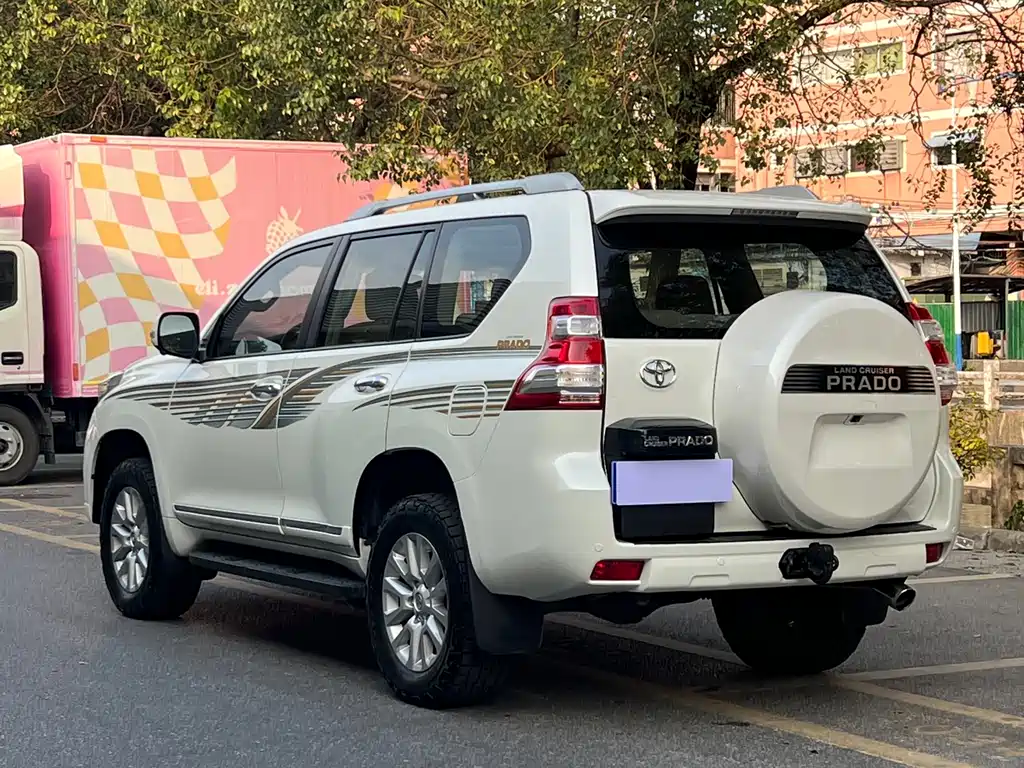 Prado (Imported) 2018 Model 2.7L Middle East Edition