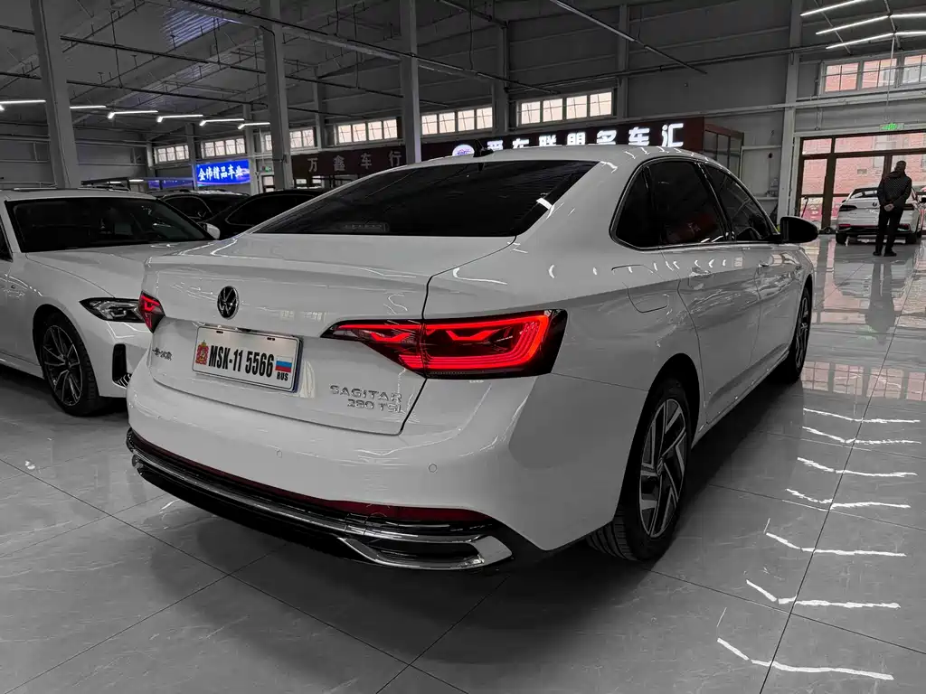 2023 Volkswagen Sagitar 280 TSI DSG Beyond Plus Edition