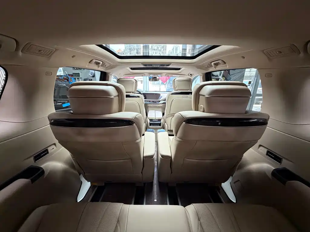 2023 Century 2.0T 7-seat Premium Edition
