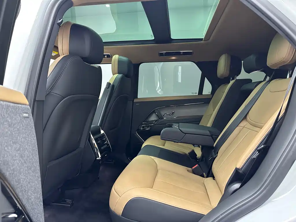 Range Rover Sport 2024 400PS Dynamic SE