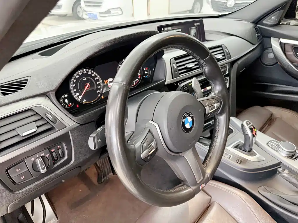 BMW 3 Series 2018 330i M Sport Nightshade Edition