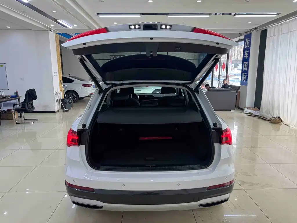 Audi Q3 2022 35 TFSI Sporty Dynamic Edition