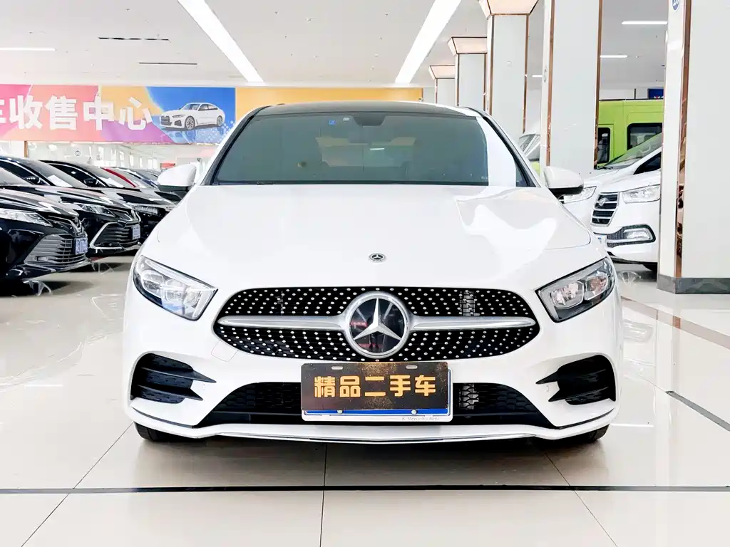Mercedes-Benz A-Class 2021 A 200 L Sport Sedan Fashion Edition